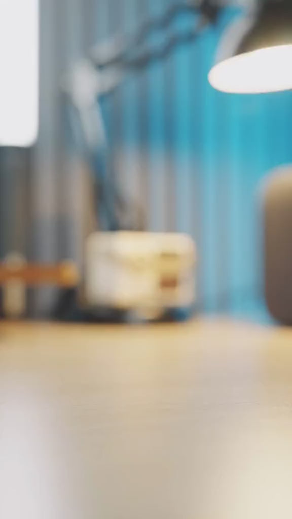 Assiora MagDock – 3-in-1 Magnetic👉Wireless Charger